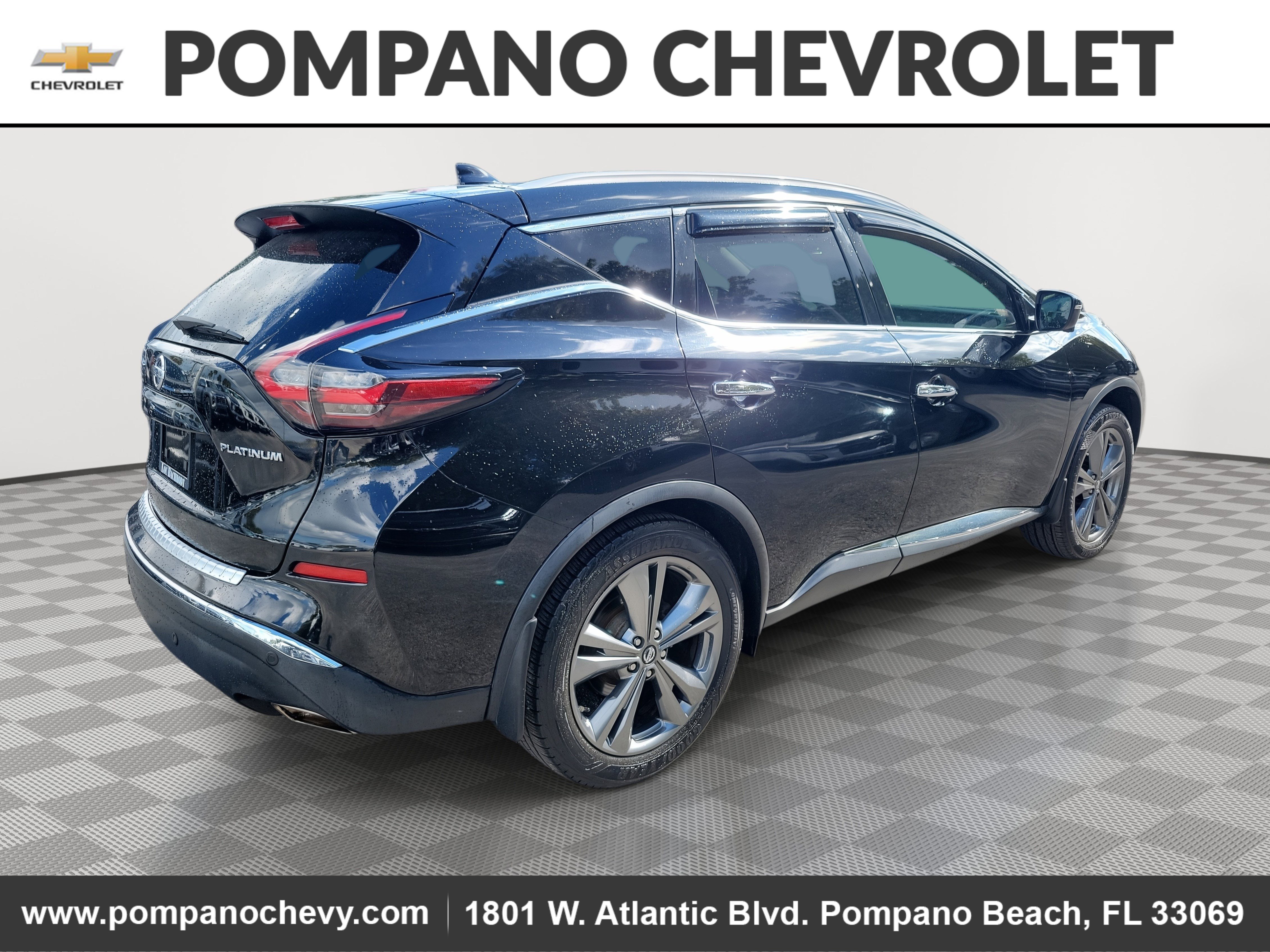 Used 2019 Nissan Murano Platinum w/ Cargo Package image 3