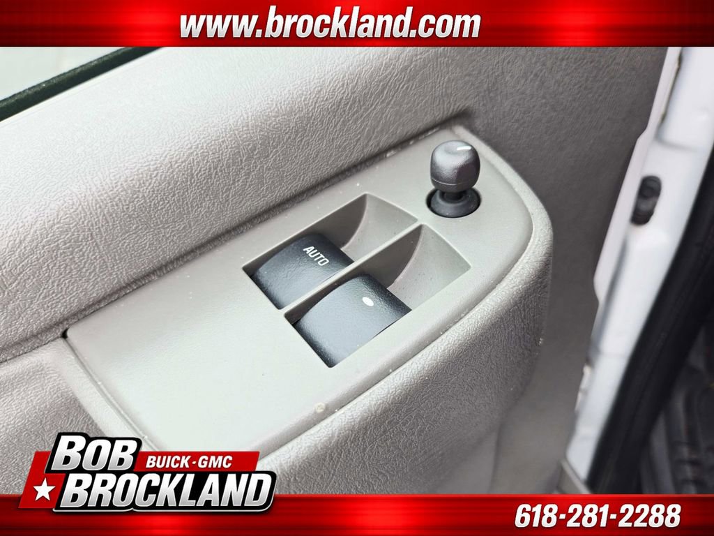 Used 2021 GMC Savana 2500 w/ Driver Convenience Package image 31