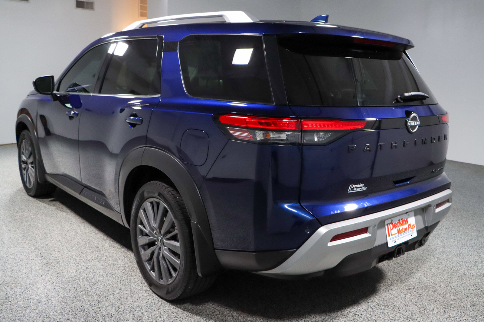 Used 2022 Nissan Pathfinder SL w/ SL Premium Package image 9