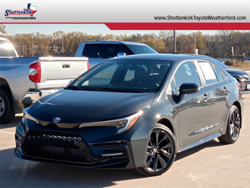 Used 2025 Toyota Corolla SE