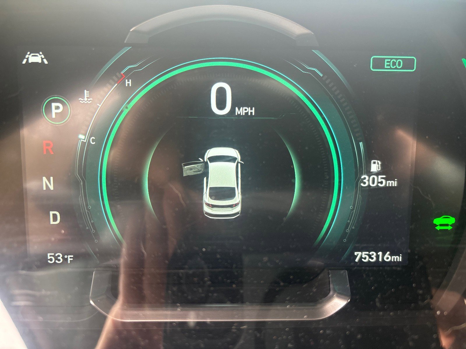 Used 2022 Hyundai Ioniq SE image 11