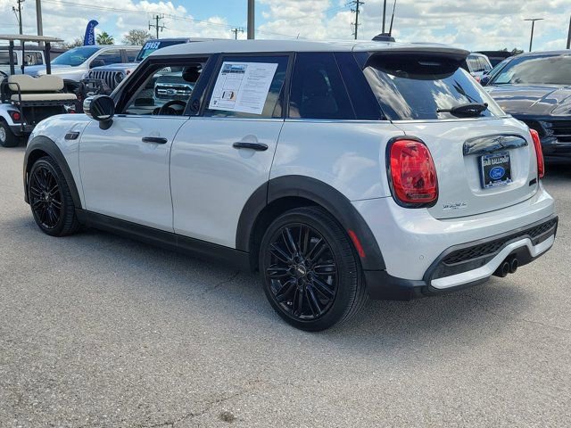 Used 2022 MINI Cooper S image 4