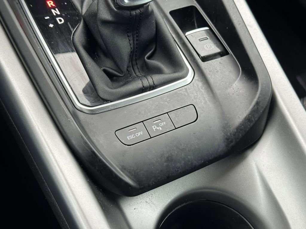 Certified 2024 Dodge Hornet R/T w/ R/T Blacktop Package image 57