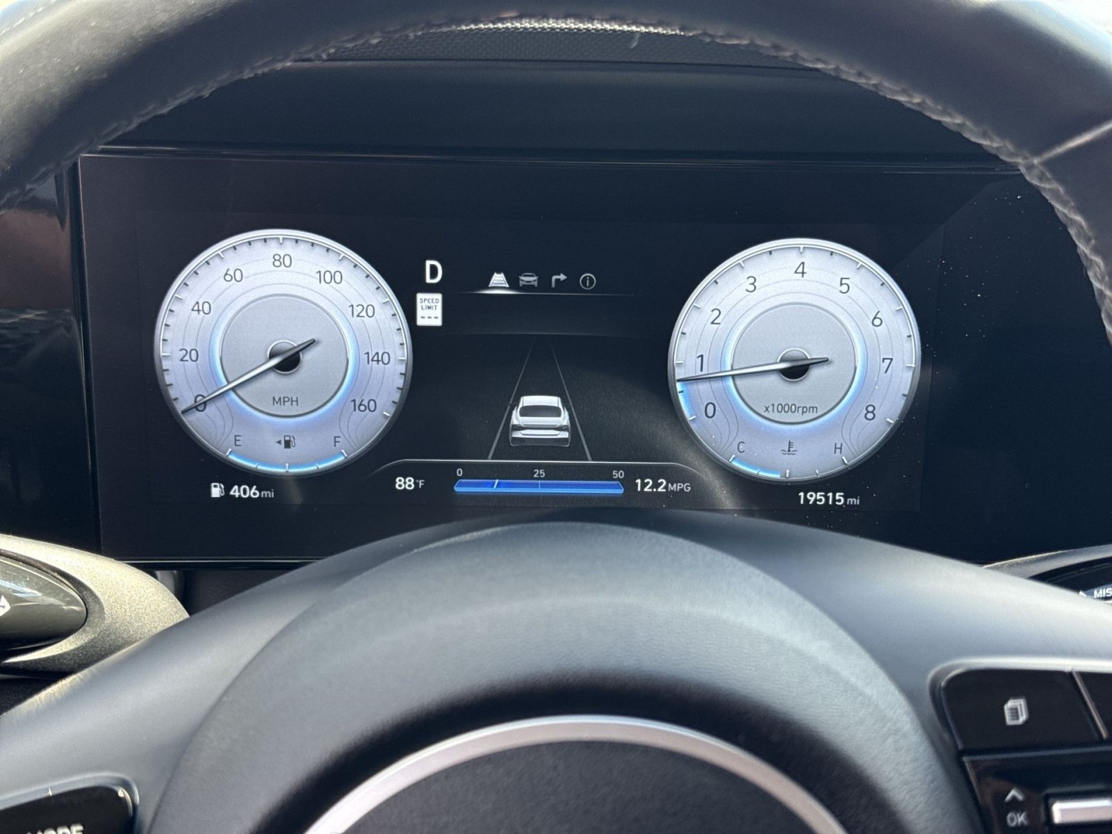 Used 2024 Hyundai Elantra SEL w/ Convenience Package FWD image 17