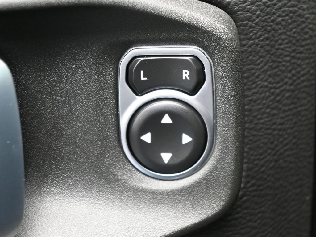 Used 2021 Jeep Wrangler Unlimited Sahara image 12