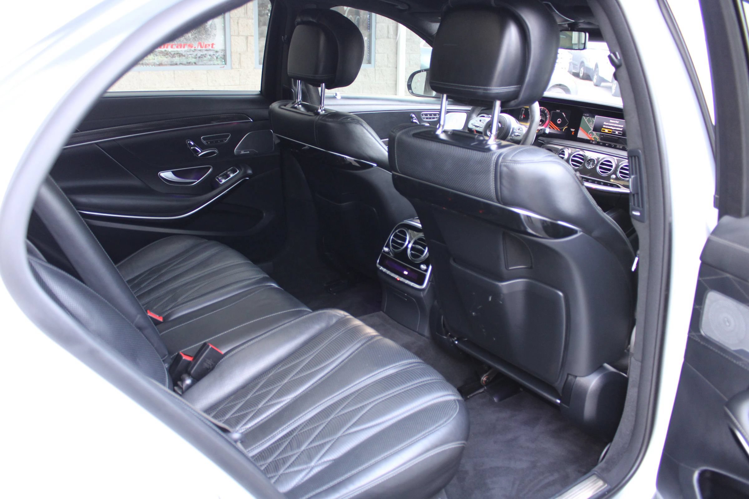 Used 2019 Mercedes-Benz S 63 AMG S 4MATIC Sedan image 26