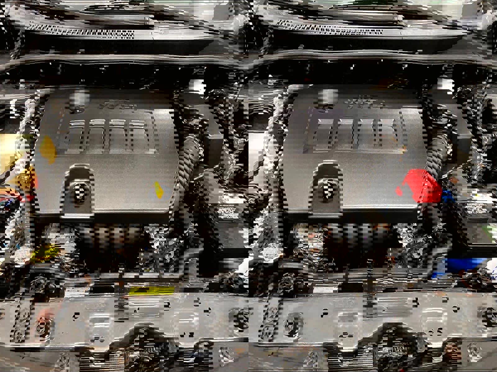 Used 2013 Toyota Corolla LE image 28