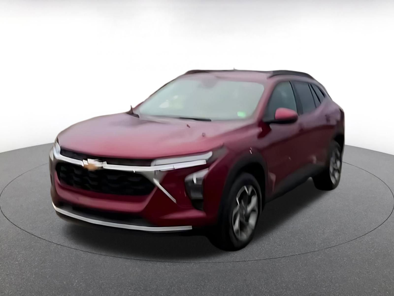 Used 2025 Chevrolet Trax LT image 7