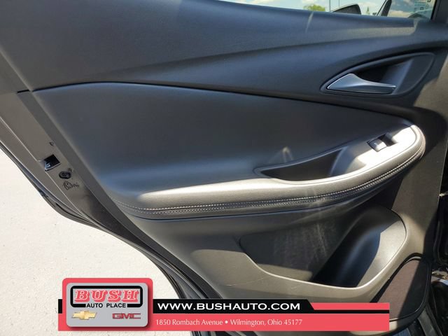Used 2021 Buick Encore GX Select w/ Sport Touring Package FWD image 14