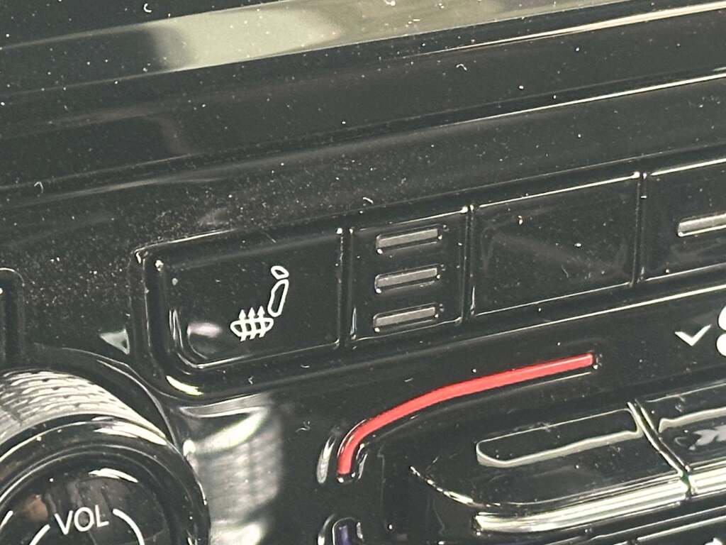 New 2025 Jeep Grand Cherokee L Limited w/ Black Appearance Package image 33