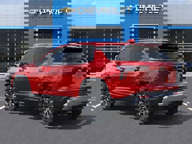 New 2026 Chevrolet Equinox LT image 3