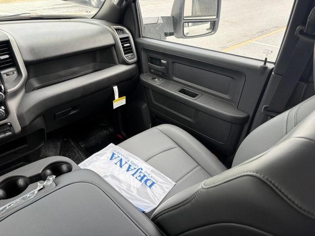 New 2026 RAM 5500 Tradesman w/ Chrome Appearance Group AWD/4WD image 34