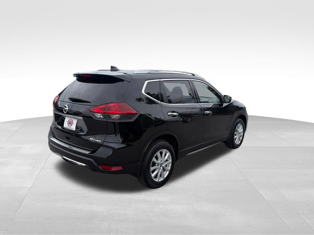 Used 2018 Nissan Rogue SV AWD/4WD image 6