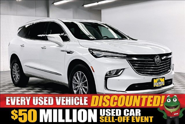 Used 2023 Buick Enclave Essence