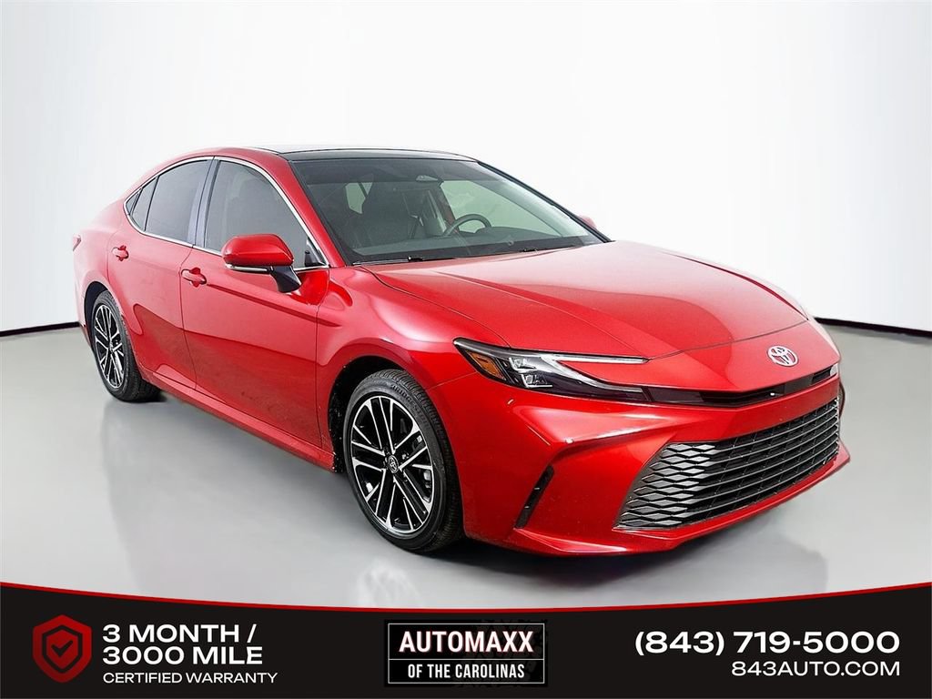 Used 2025 Toyota Camry XLE FWD video 1