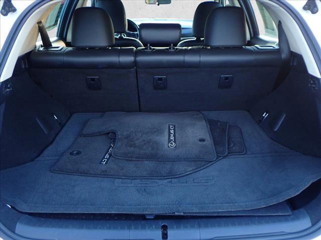 Used 2016 Lexus CT 200h image 7