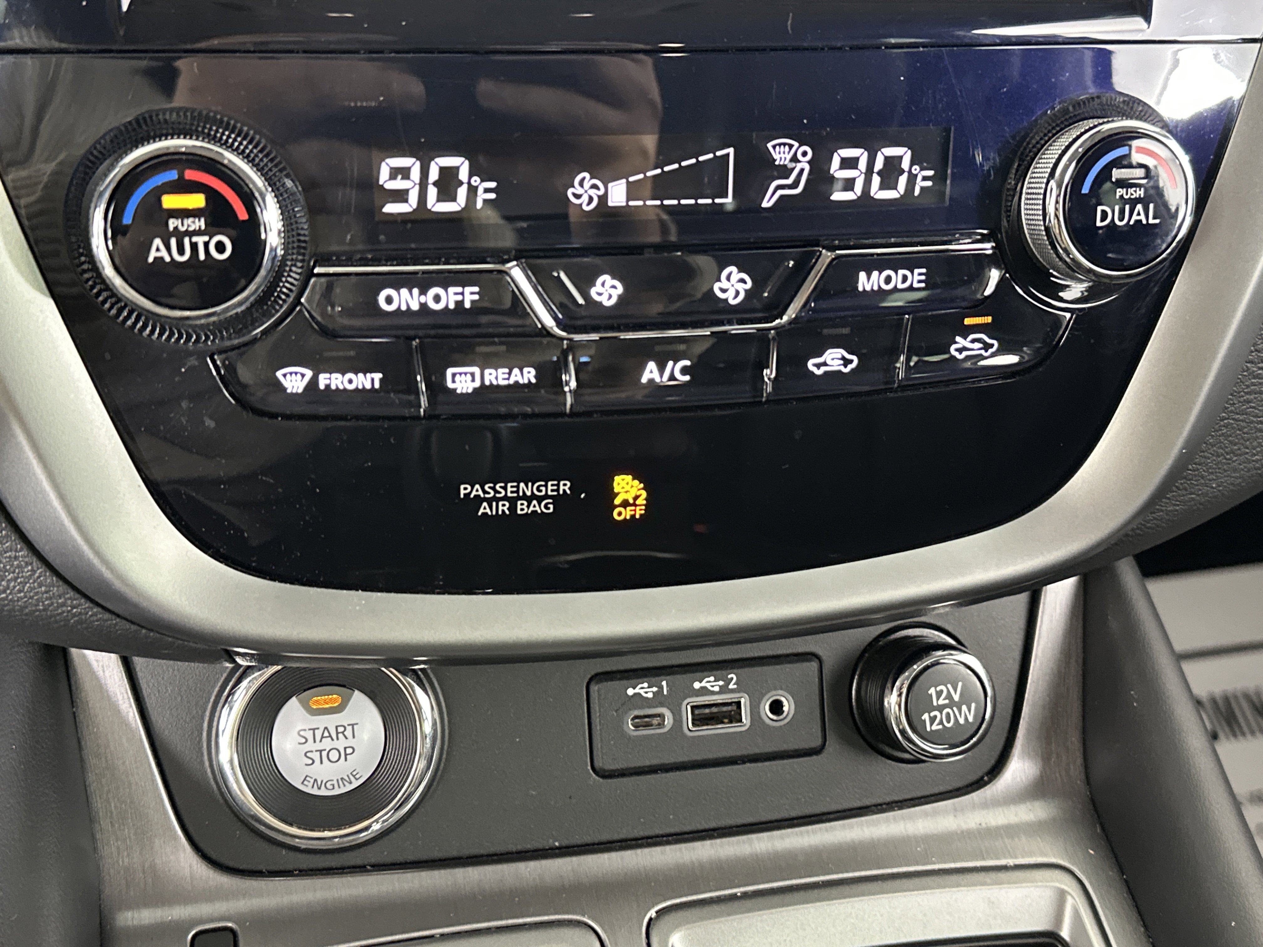 Used 2024 Nissan Murano SV w/ SV Midnight Edition Package image 21