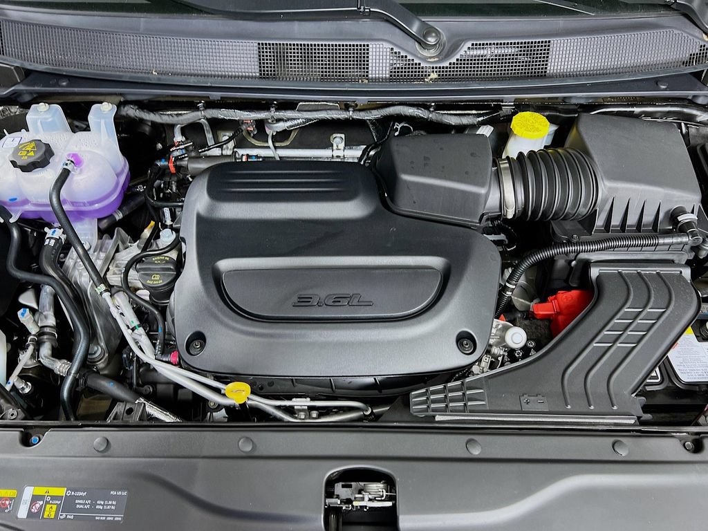 New 2027 Chrysler Pacifica LX FWD image 30