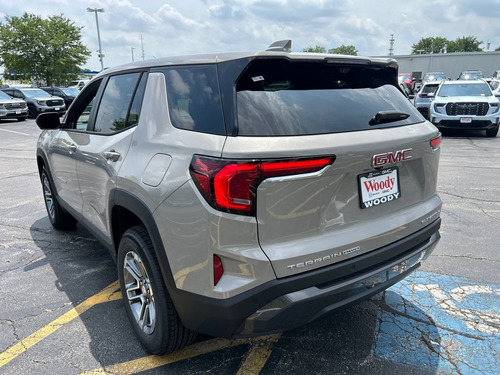 New 2027 GMC Terrain Elevation w/ Technology Package II AWD/4WD image 10