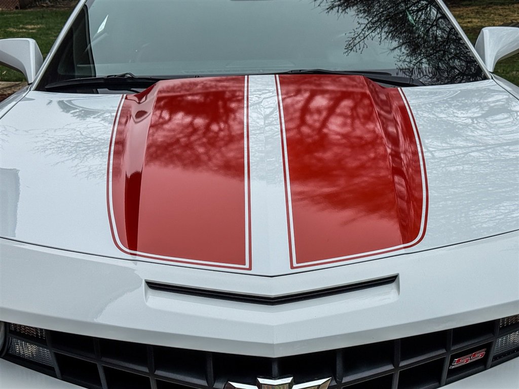 Used 2010 Chevrolet Camaro SS w/ RS Package RWD image 14