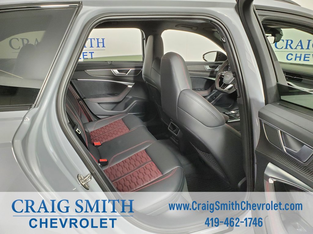 Used 2025 Audi RS 6 performance image 43