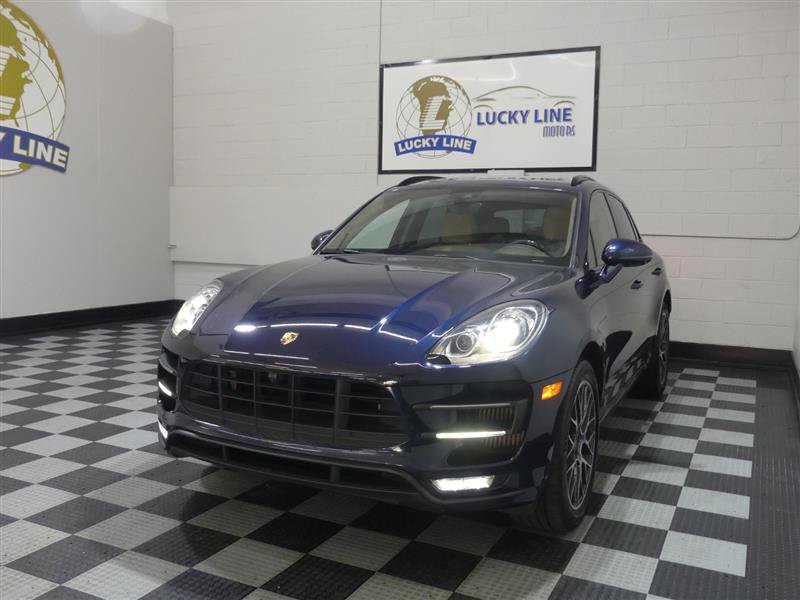 Used 2017 Porsche Macan Turbo AWD/4WD image 4