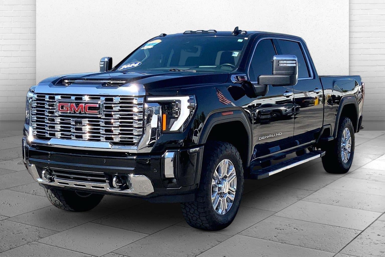 Used 2024 GMC Sierra 2500 Denali w/ Denali Reserve Package AWD/4WD image 10