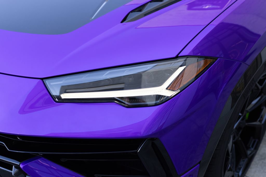 Used 2024 Lamborghini Urus Performante AWD/4WD image 5
