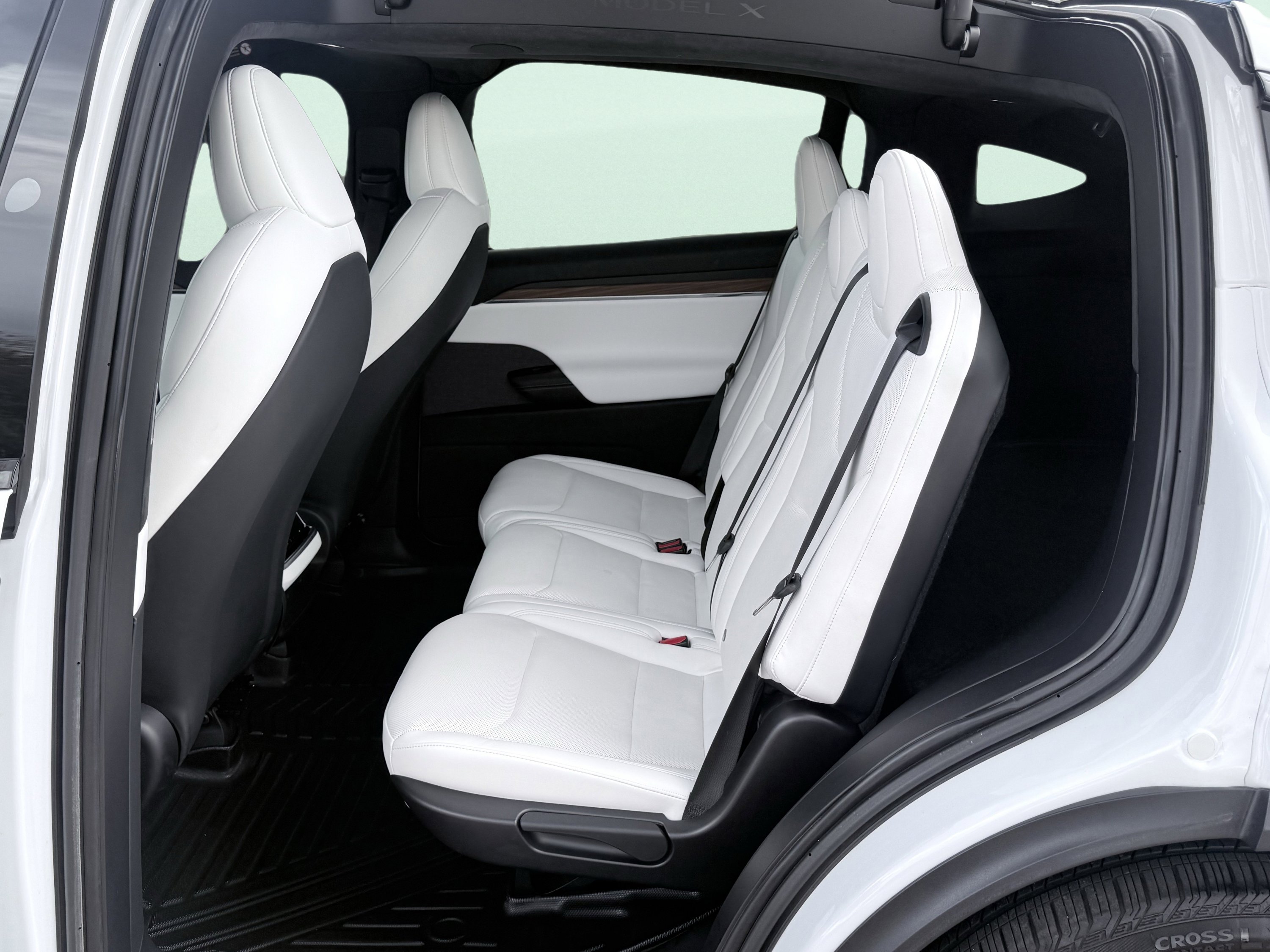 Used 2025 Tesla Model X Long Range image 27