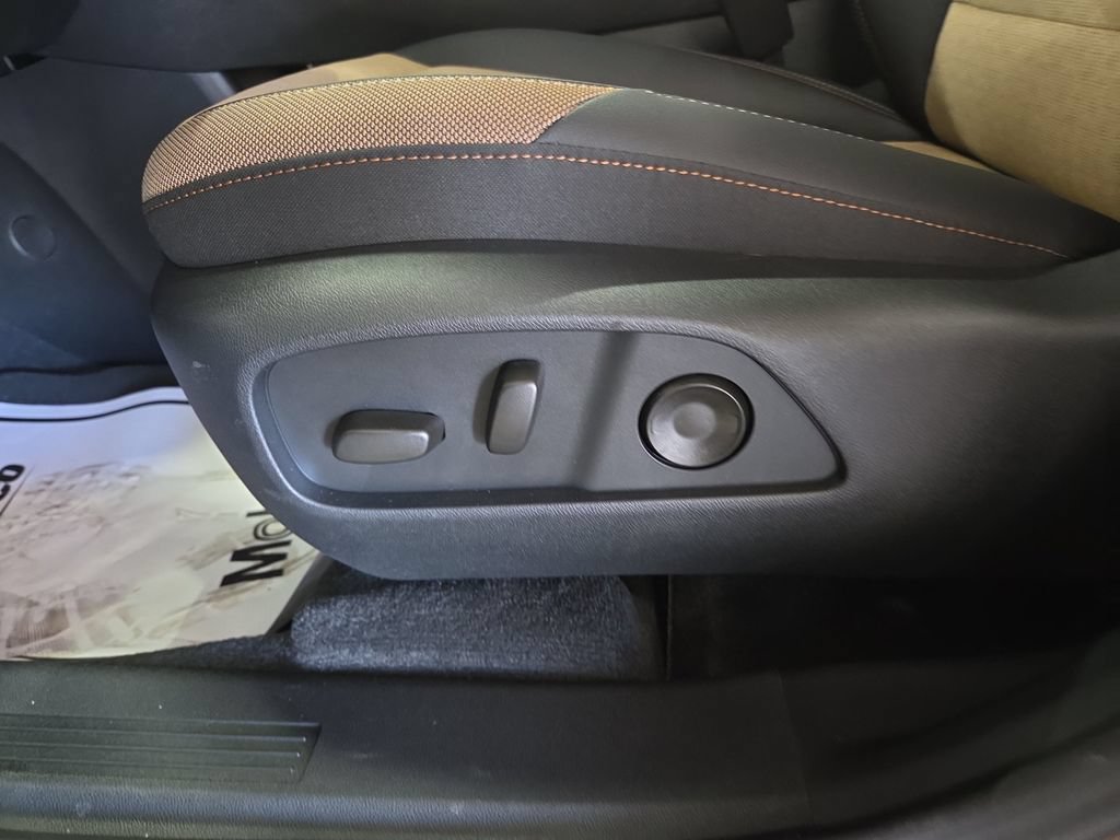 New 2027 Chevrolet Equinox ACTIV AWD/4WD image 31