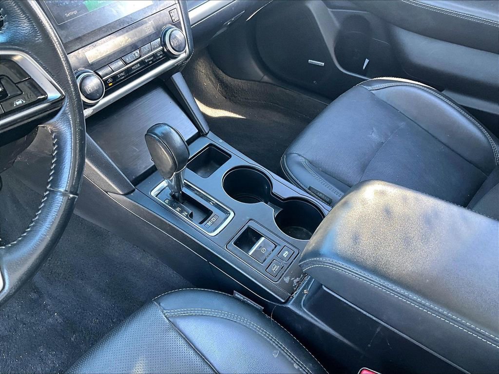 Used 2019 Subaru Outback 2.5i Limited w/ Popular Package #2 image 11