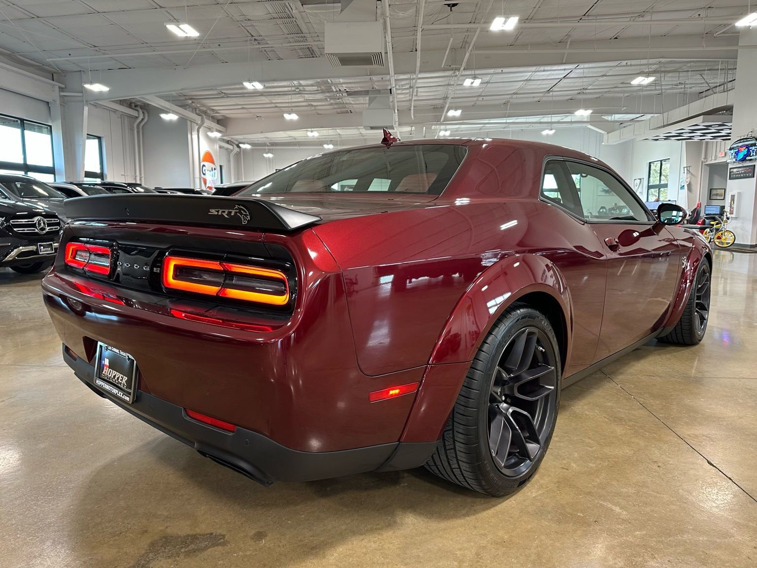 Used 2018 Dodge Challenger SRT Hellcat image 8