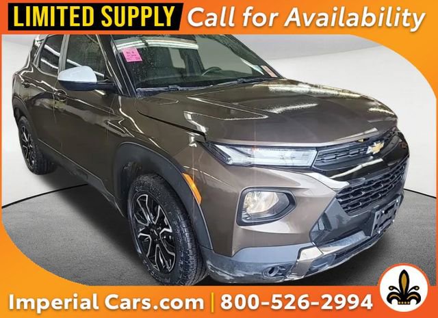 Used 2022 Chevrolet TrailBlazer ACTIV w/ Sun and Liftgate Package image 1