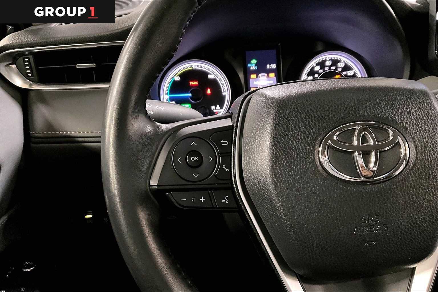 Certified 2021 Toyota Venza LE image 23