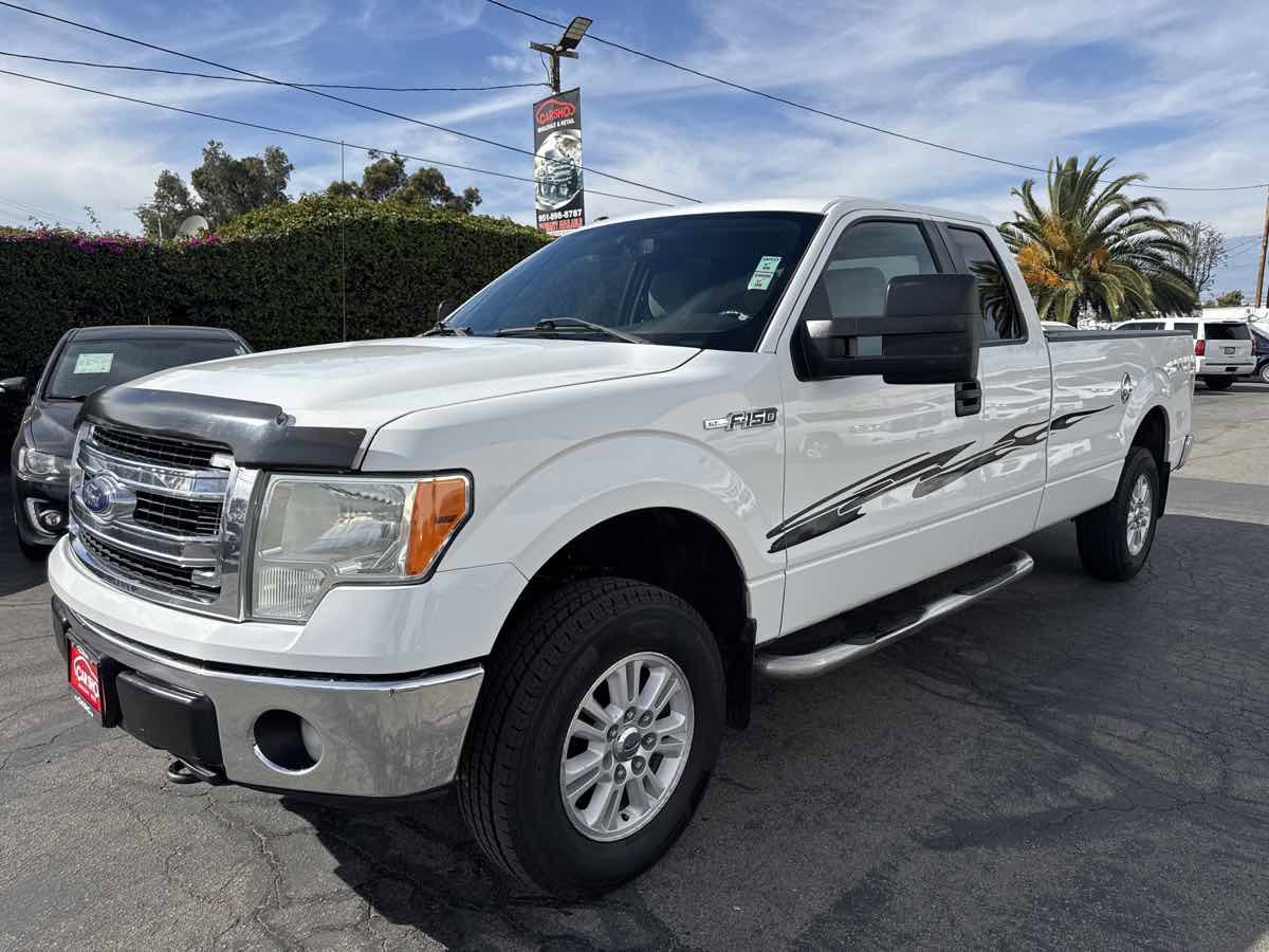 Used 2013 Ford F150 XLT w/ Mid Equipment Group AWD/4WD image 3