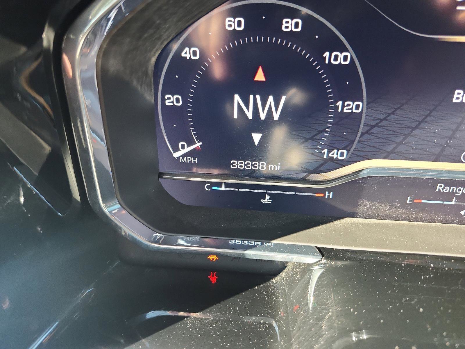 Used 2024 GMC Sierra 1500 SLT w/ SLT Premium Plus Package image 27