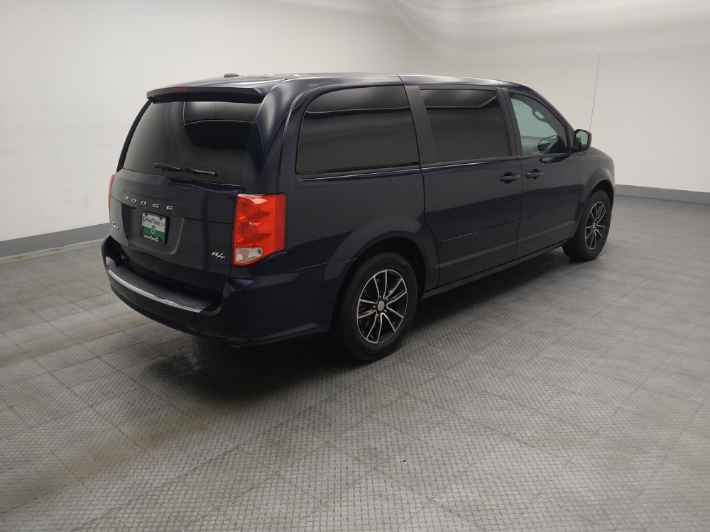 Used 2015 Dodge Grand Caravan R/T w/ Driver Convenience Group FWD image 10