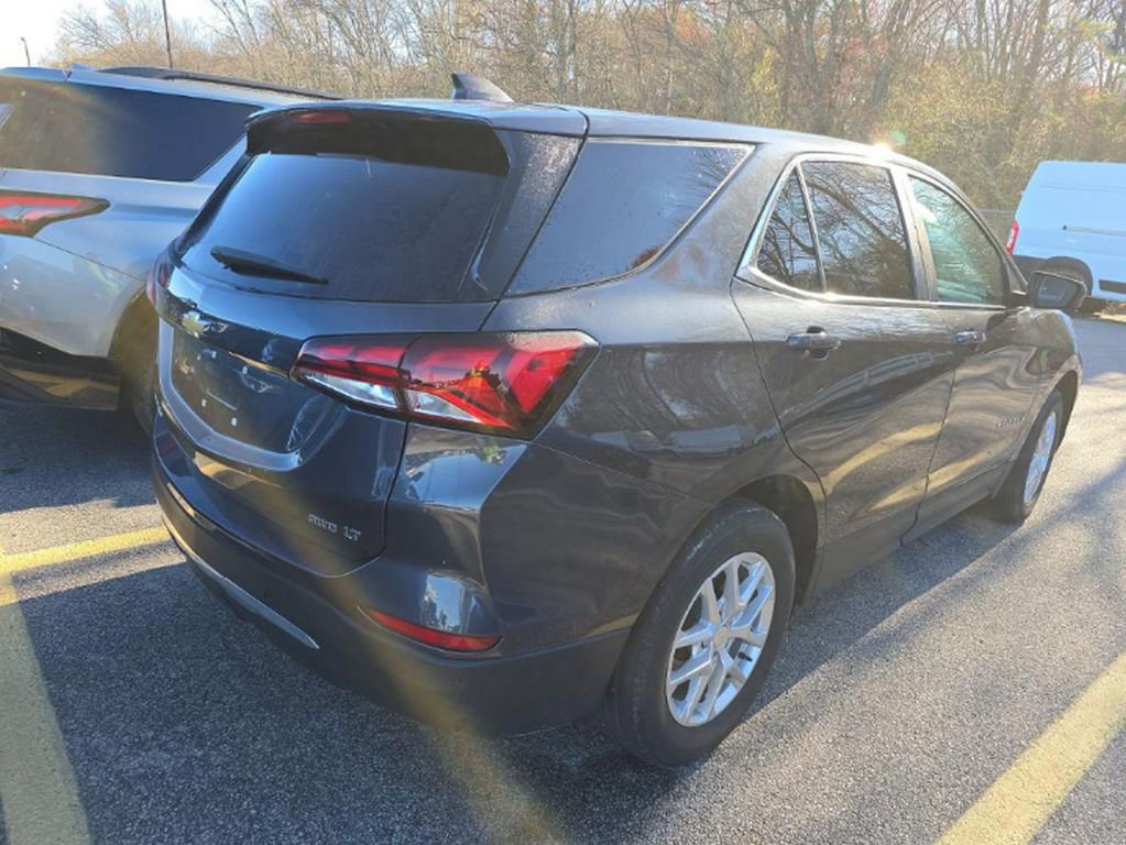 Used 2022 Chevrolet Equinox LT AWD/4WD image 4