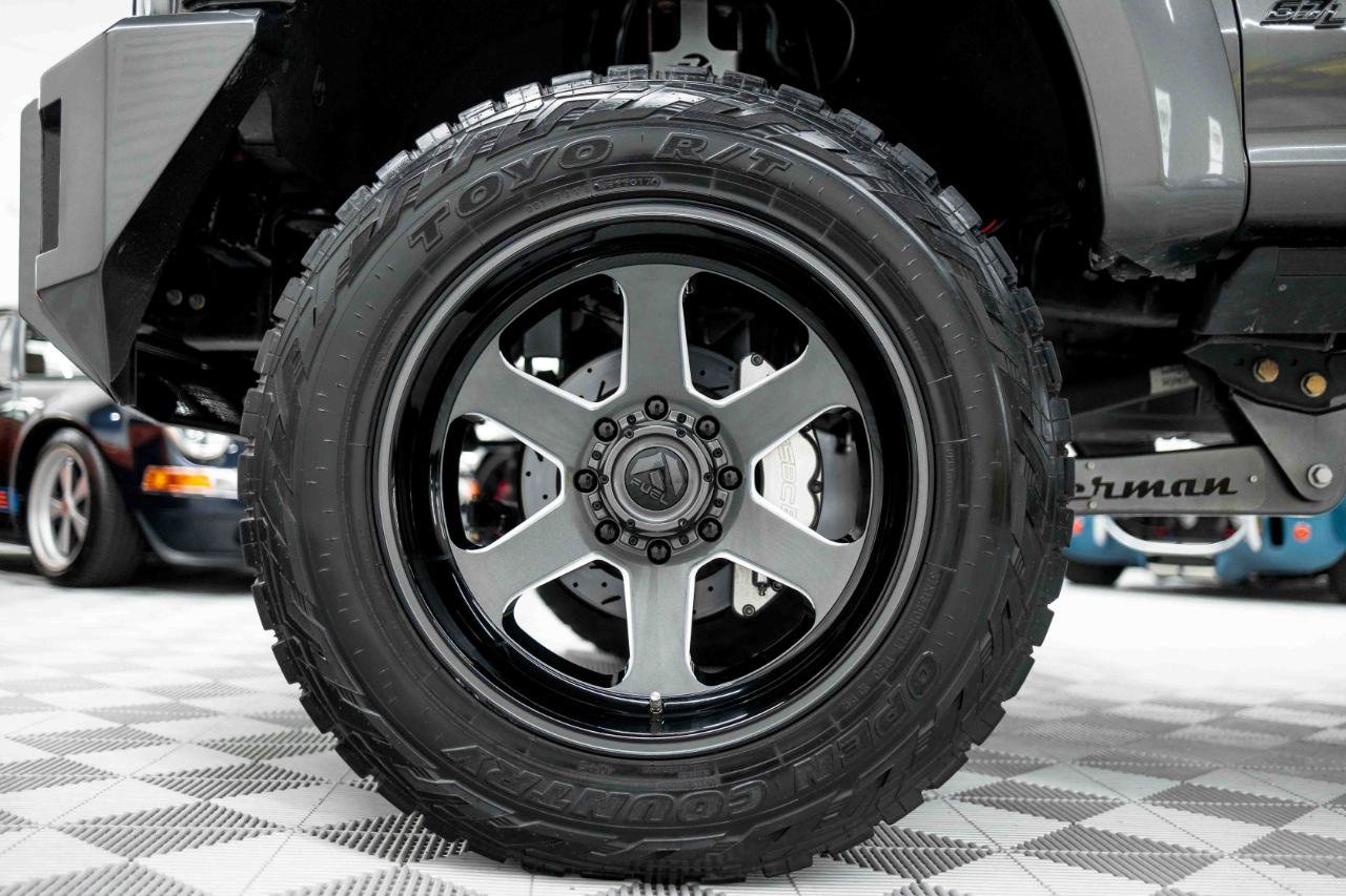 Used 2017 Ford F250 Platinum w/ Platinum Ultimate Package AWD/4WD image 39