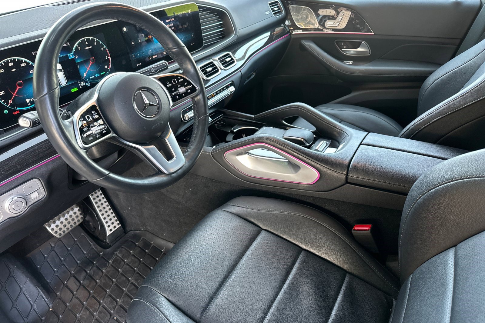 Used 2022 Mercedes-Benz GLS 450 4MATIC image 11