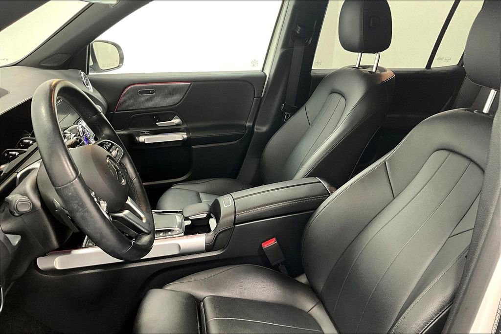 Used 2022 Mercedes-Benz GLB 250 image 34
