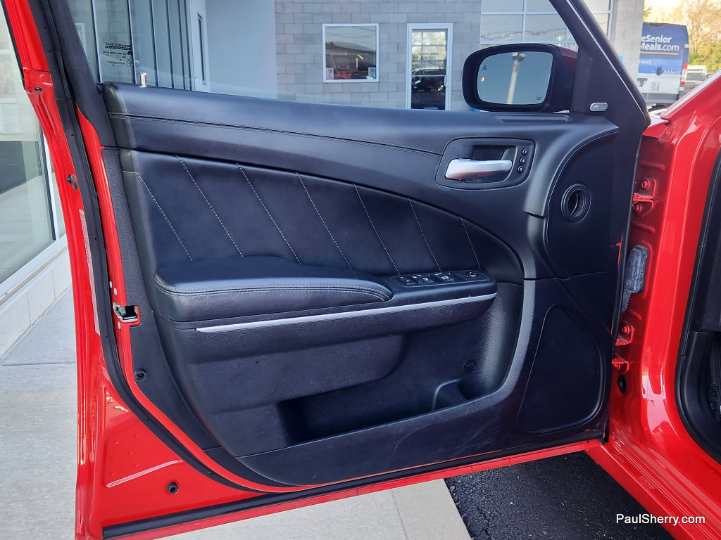Used 2020 Dodge Charger SXT w/ Plus Group RWD image 23