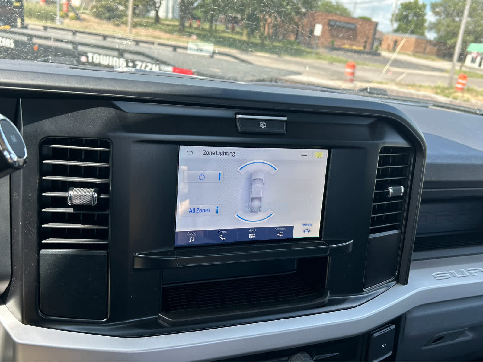 New 2025 Ford F550 4x4 Regular Cab Super Duty image 24