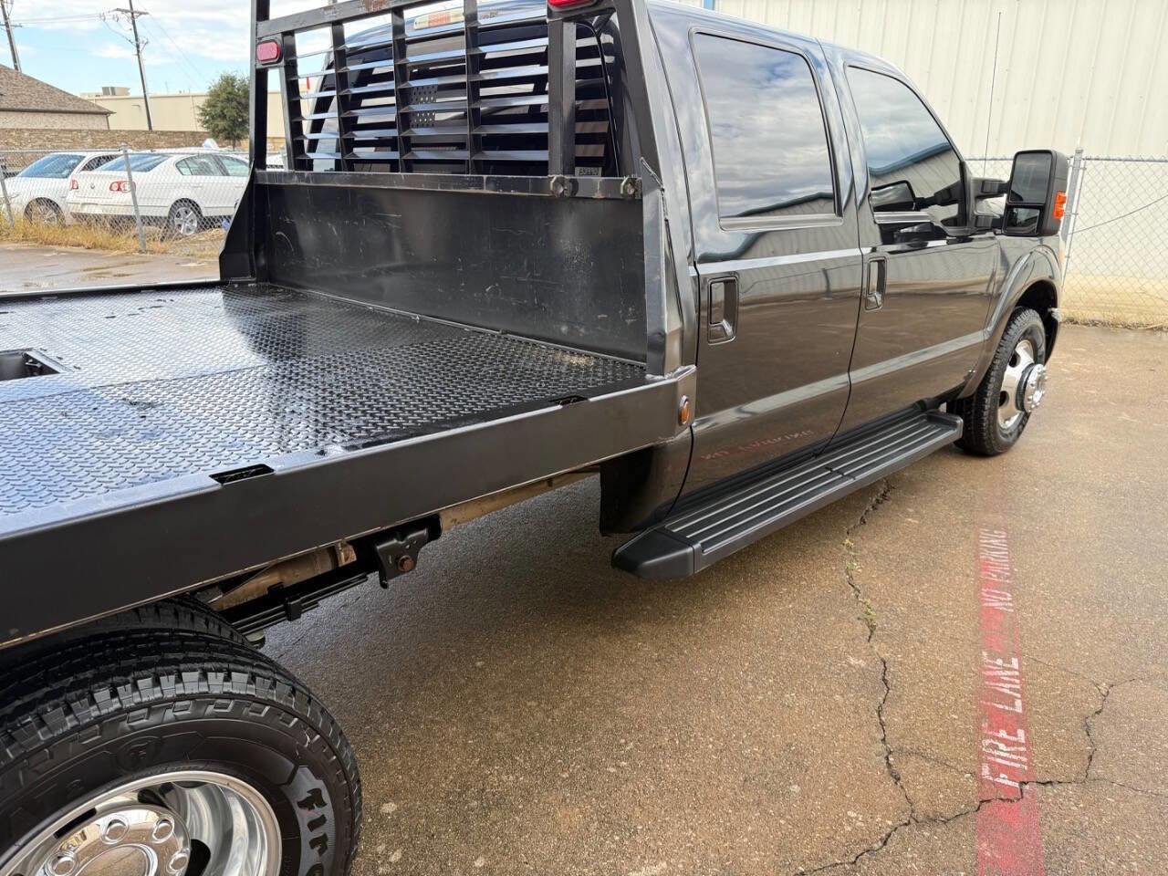 Used 2015 Ford F350 Lariat RWD image 36