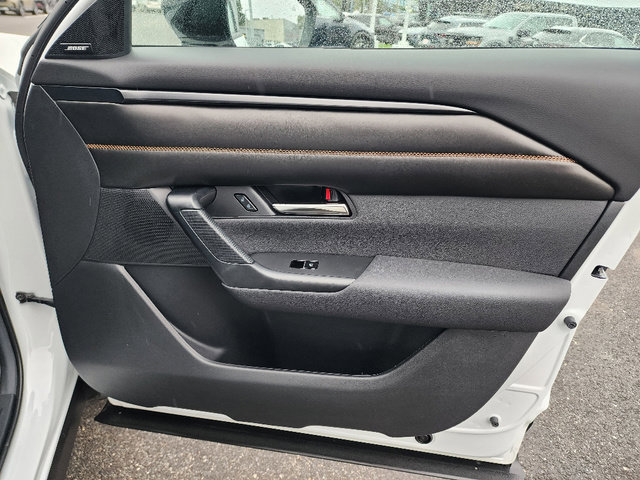 Certified 2025 MAZDA CX-50 AWD 2.5 S w/ Weather Package image 29