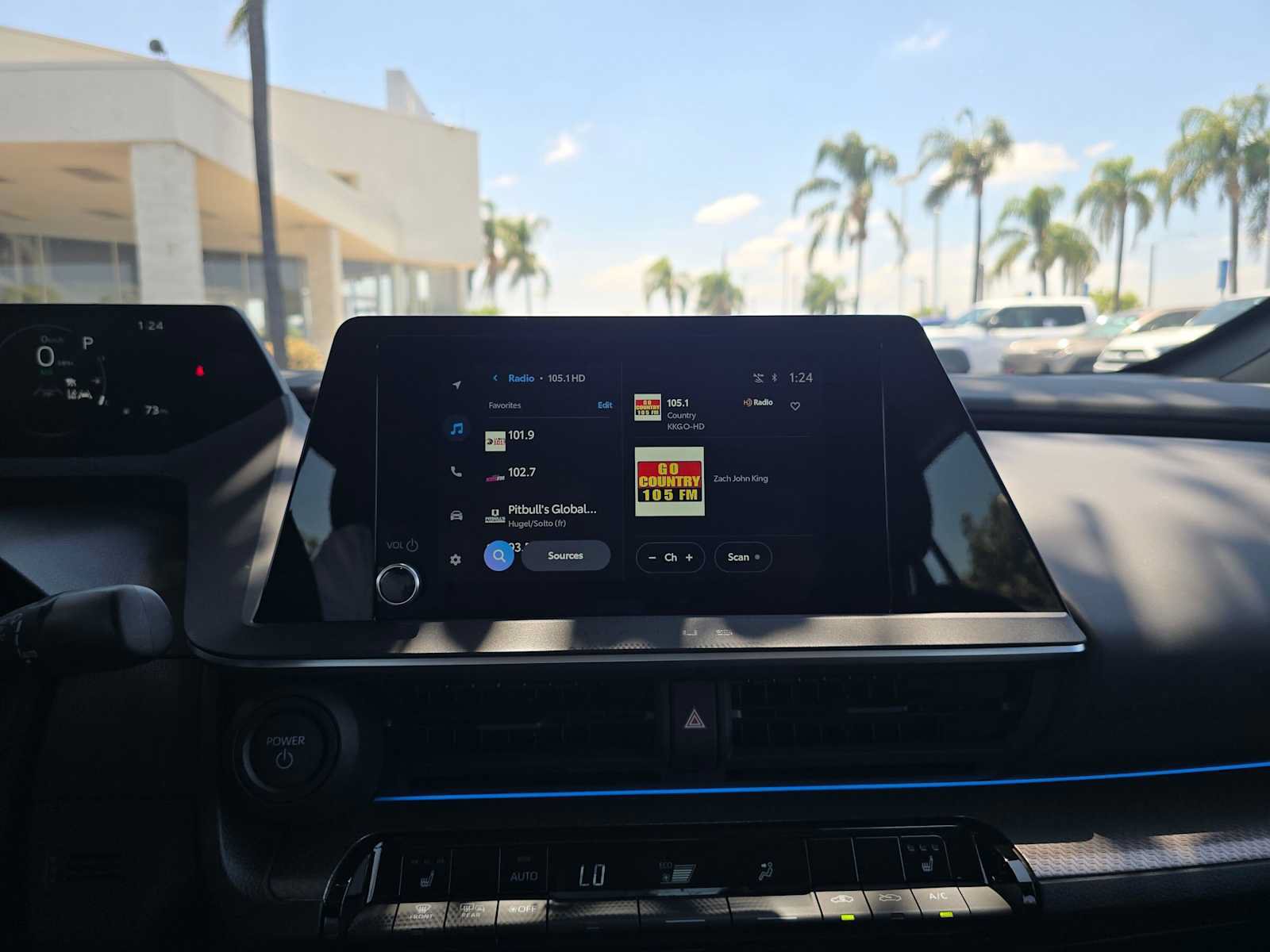 Certified 2026 Toyota Prius XLE FWD image 27
