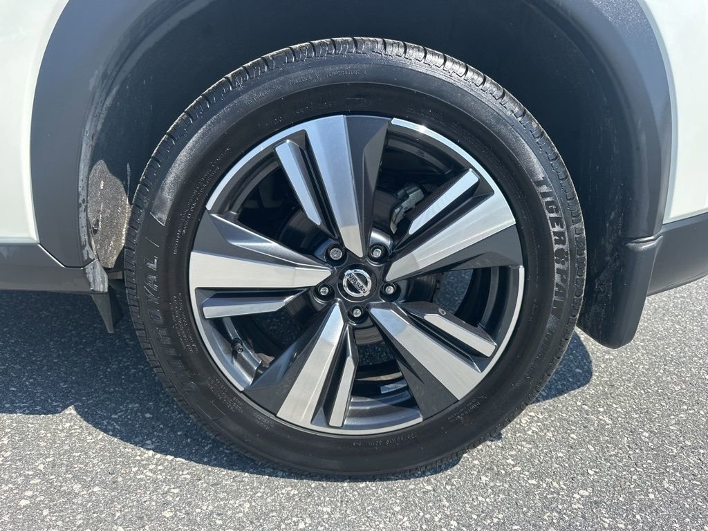 Used 2021 Nissan Rogue SL w/ Premium Package image 32