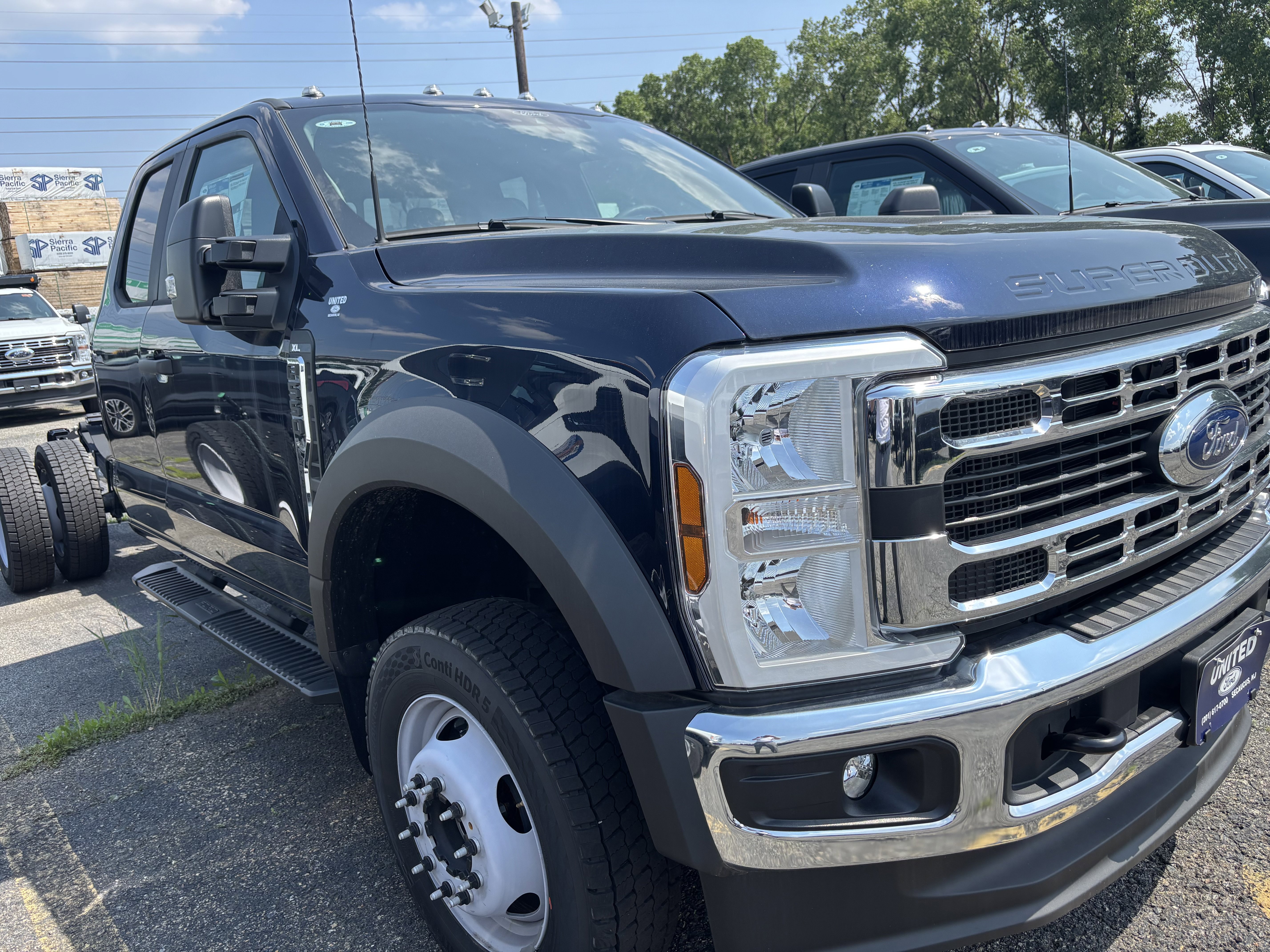 New 2024 Ford F550 4x4 SuperCab Super Duty