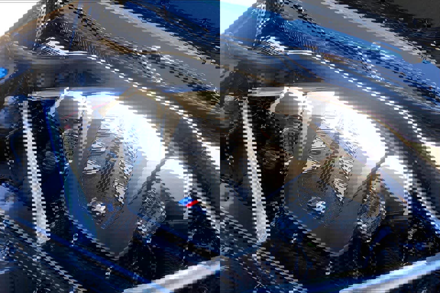 Certified 2025 BMW X5 M60i w/ Executive Package image 32