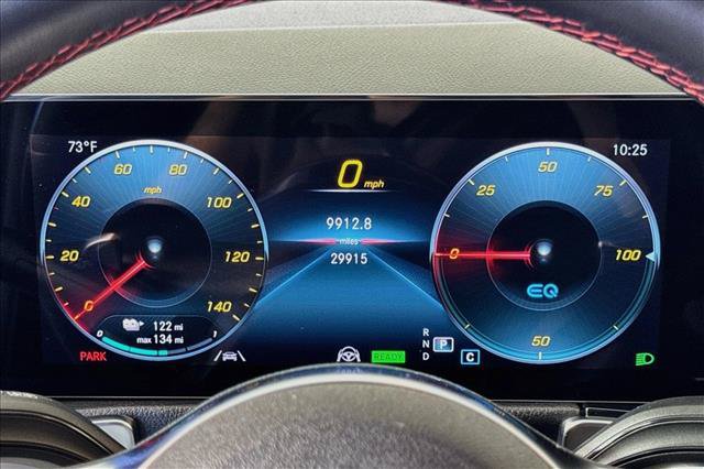 Used 2023 Mercedes-Benz EQB 300 4MATIC image 12